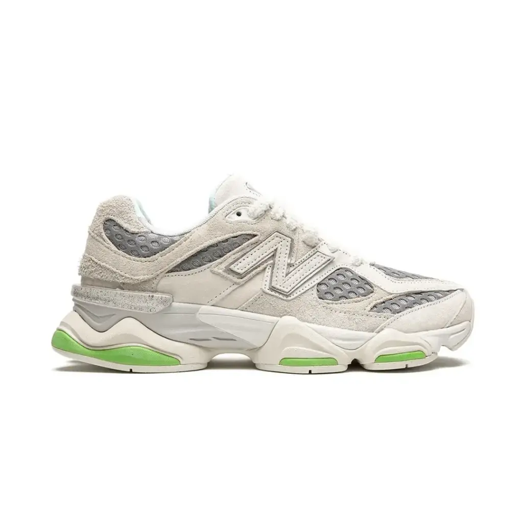 New Balance 9060 Bricks & Wood